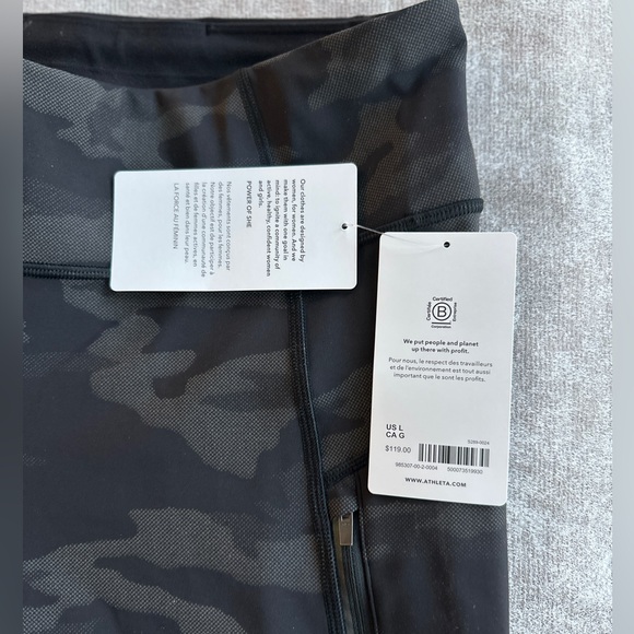 Athleta Rainier Reflective Tight | size Large| NWT - Picture 6 of 8